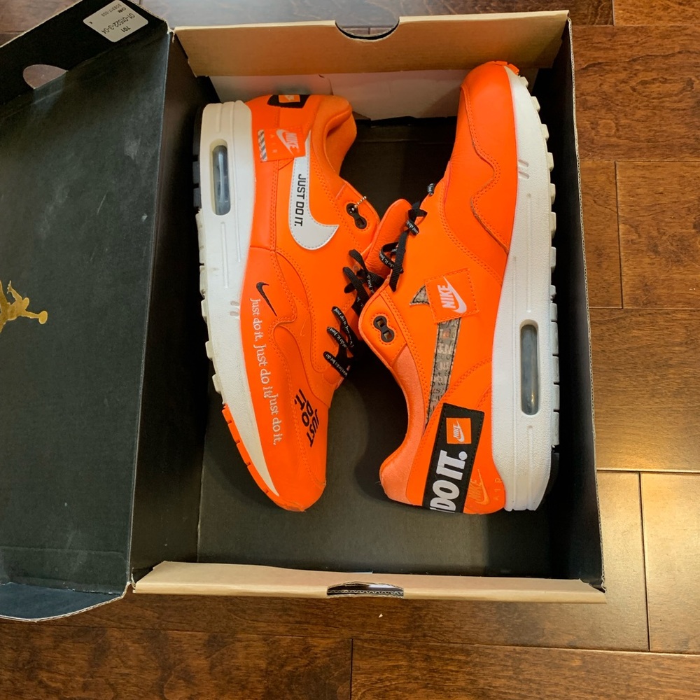 “Just do it” Nike Air Max